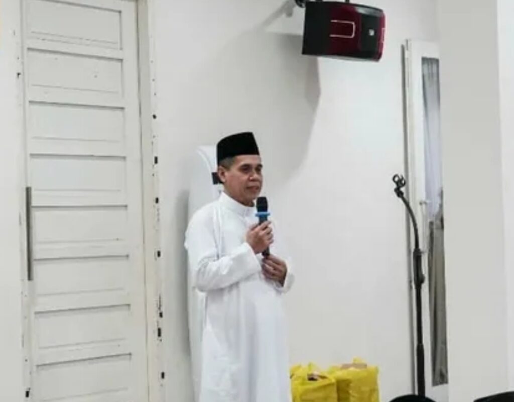 Gelar Buka Puasa Bersama, Ketua DPRD Samarinda Sediakan 5.000 Porsi Untuk Warga Ketua DPRD Samarinda, Helmi Abdullah.