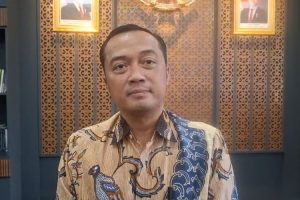 AA1DAib4