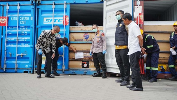 87 Kontainer Ekspor Turunan CPO Ilegal Terungkap, Nilainya Capai Rp 28,7 Miliar 87 Kontainer Ekspor Turunan CPO Ilegal Terungkap, Nilainya Capai Rp 28,7 Miliar
